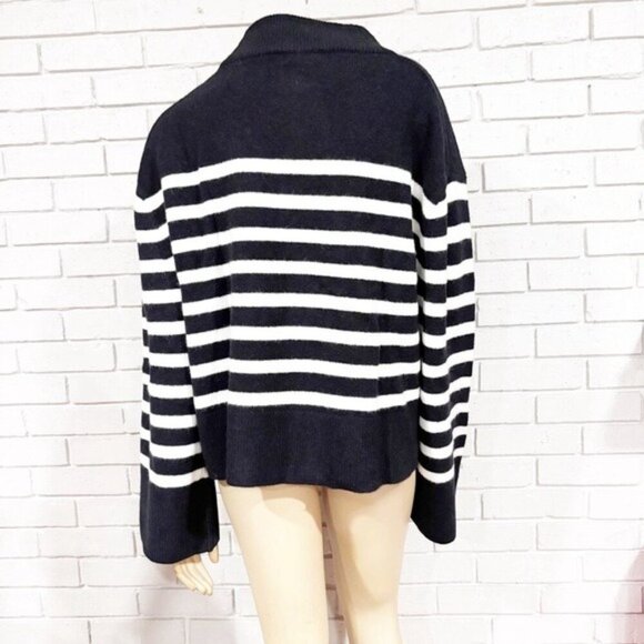 J.Crew Women’s Chunky crewneck sweater in Supersoft yarn - Size Large - Picture 12 of 16